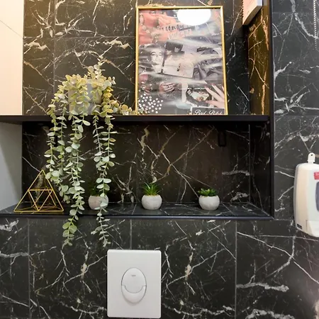 Apartment Calea Victoriei Elegance - Modern Bucharest